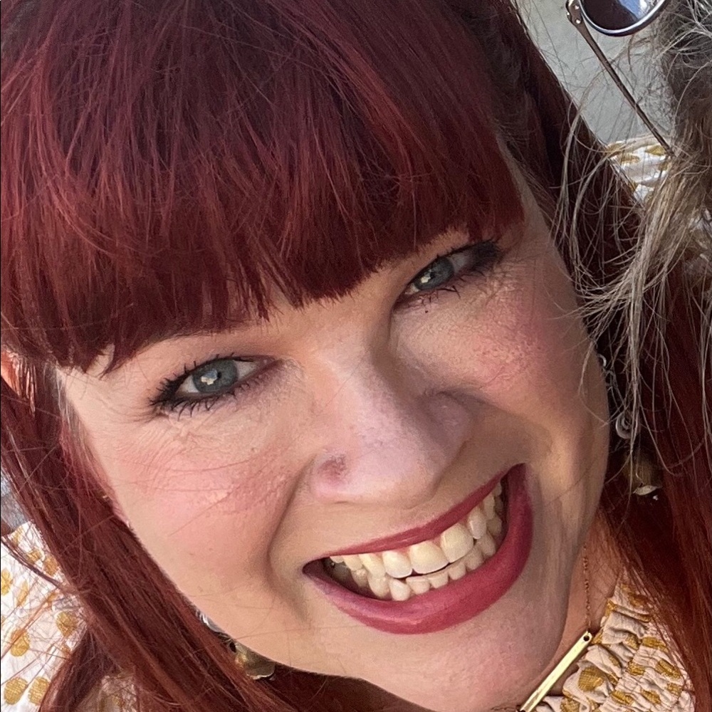 Meet your Posher, Michele